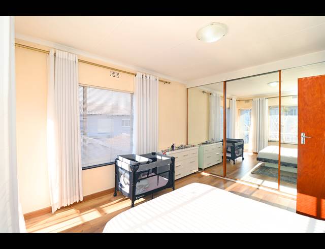 3 BEDROOM TOWNHOUSE FOR SALE IN FAIRLAND